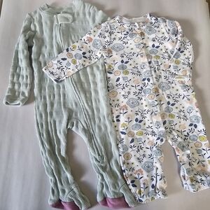 Set of 2 Baby‎ Girl 3-6 M Bodysuits Carters & Cloud Island Green Pink Floral